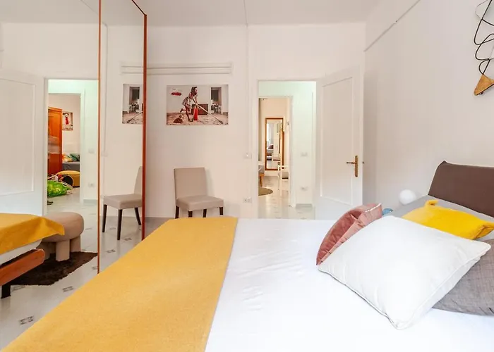 Appartement All'ombra Del Centro Storico Di *