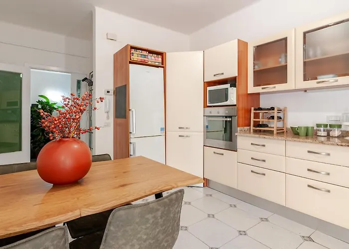 Appartement All'ombra Del Centro Storico Di *