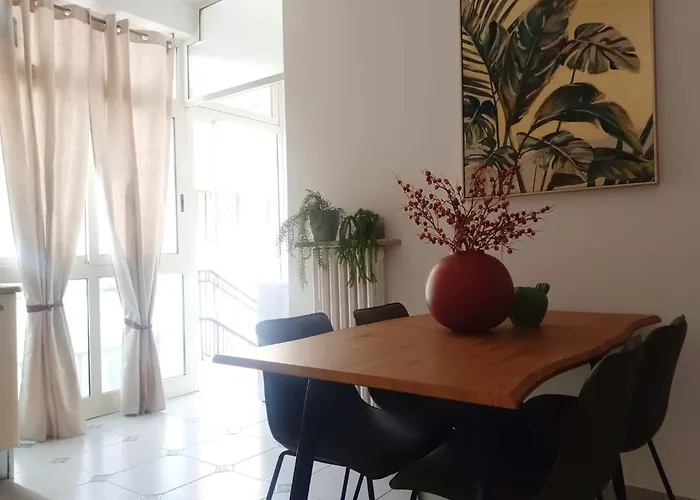 All'ombra Del Centro Storico Di * Lecce